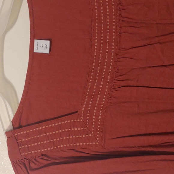 Old Navy cotton blend peasant blouse in Rust. Excellent condition. Large tall. - Picture 4 of 4